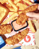 Zaxby’s Teachers and Nurses Appreciation Week 2023: BOGO FREE boneless wings